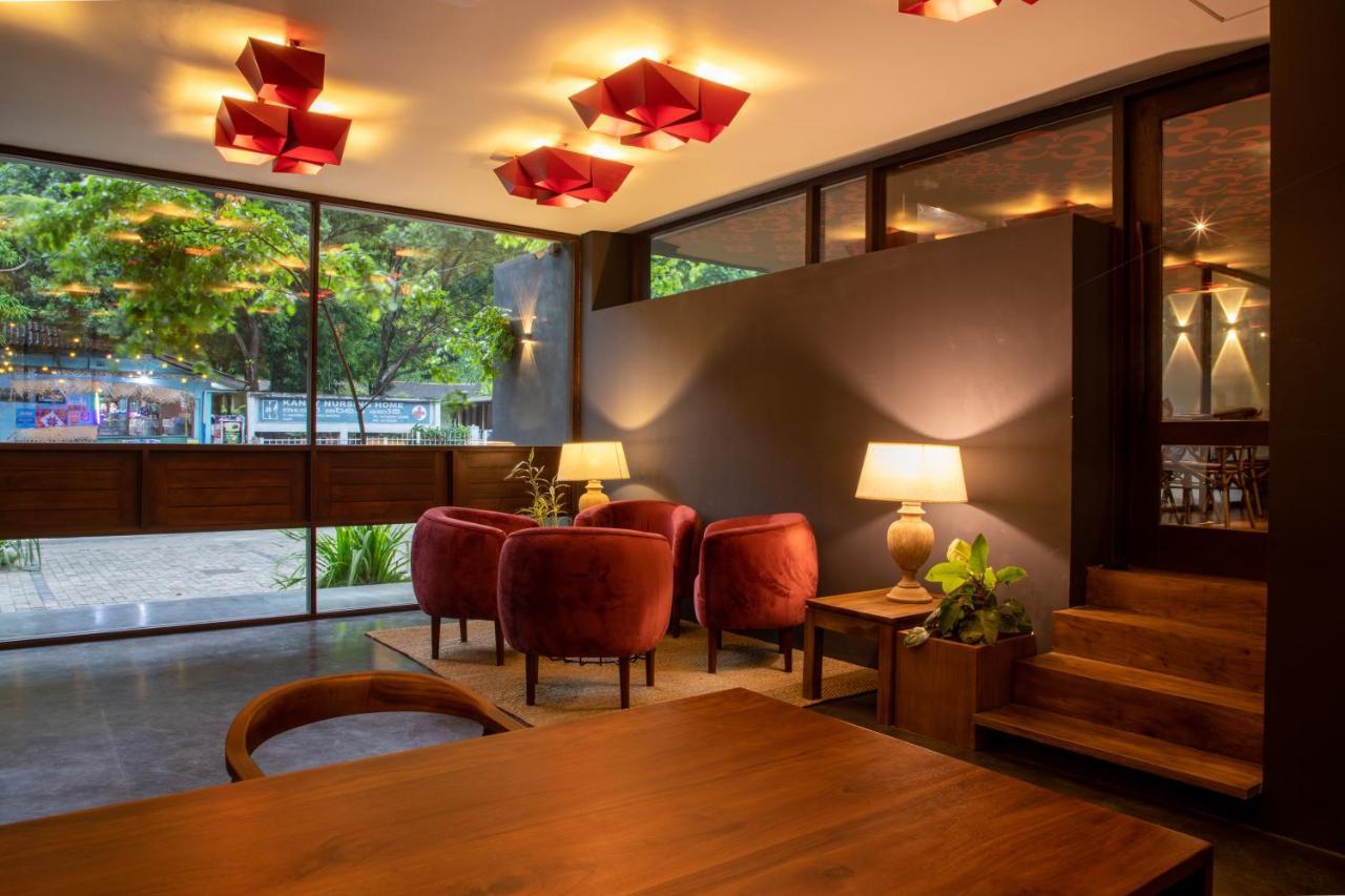 Lake Avenue Hotel Kandy Exterior photo